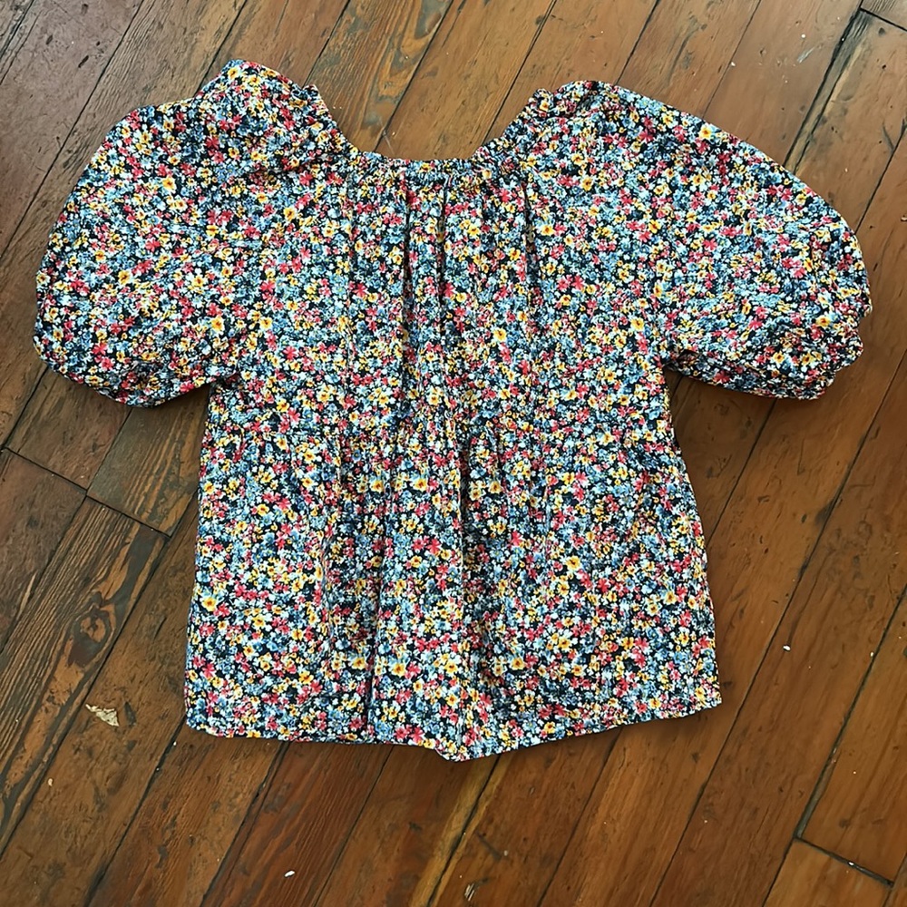 Old Navy Puff Sleeve Babydoll Blouse - Picture 6 of 10